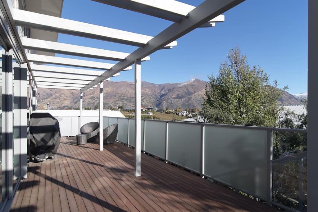 Stunning Bob Lee Place Villa Wanaka Exterior photo