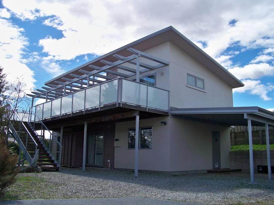 Stunning Bob Lee Place Villa Wanaka Exterior photo